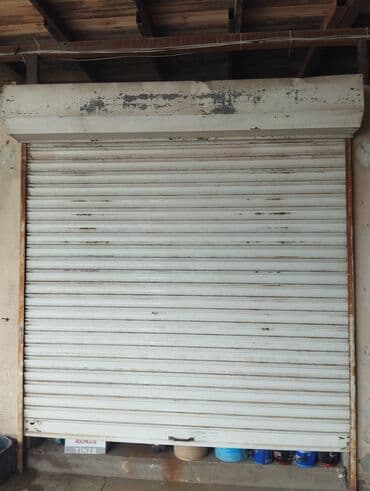 Jalüz qapılar Dəmir