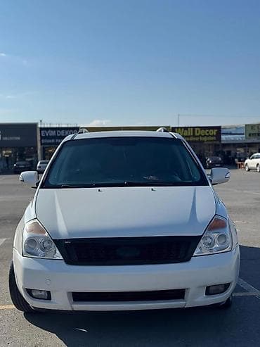 keys sat: Kia Carnival: 2.2 l | 2011 il Van/Minivan — 4