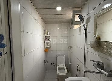 berdede satiliq evler: Satış üçün: həyət evi Plan: - 2 otaq: işıqlı qonaq otağı və yataq — 4