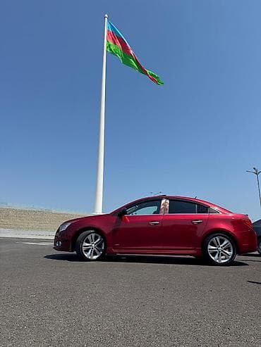 maşın 011: Chevrolet Cruze: 1.4 l | 2013 il 280000 km Sedan — 8