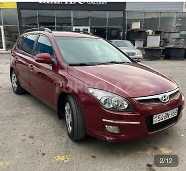 hunday i30: Hyundai i30 CW (universal) – bord rəngli, praktik və geniş ailə — 2