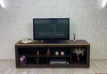 smart aparat: LG LED televizor 107 sm. Heç bir problemi yoxdur. Pultu originaldır — 1