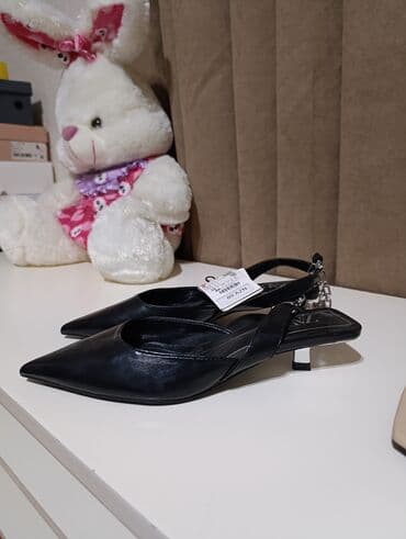 детские кожаные туфли: Туфли, Zara, Размер: 35.5, цвет - Черный, Новый — 1