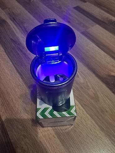 ucuz mopedler: Avtomobil külqabısı – LED işıqlı, alovadavamlı, qapaqlı Məhsul — 2