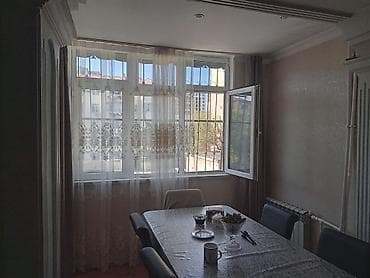 Mənzillər: Bakı, 3 otaqlı, Köhnə tikili, m. Neftçilər, 60 kv. m — 6