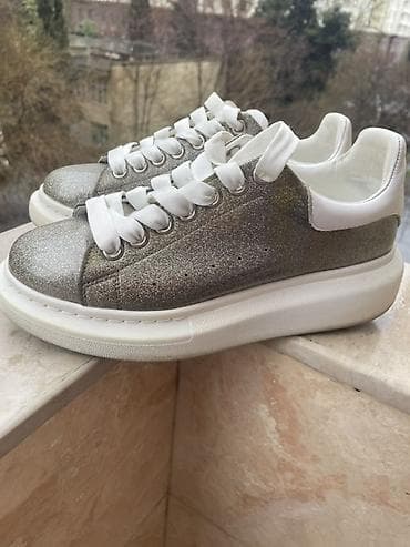 krosovka: Alexander McQueen platform krossovkaları Alexander McQueen — 2