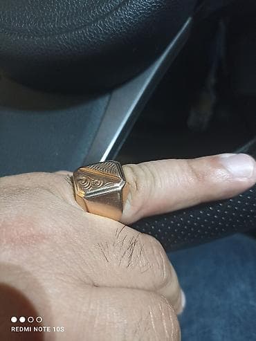 versace qizil: Üzük, Sarı qızıl — 2