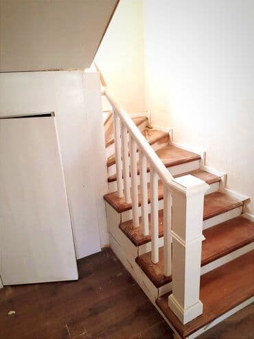 taxta pilləkən: Nerdivan pilləkən fistik agaci ile dizayn esasinda istenilen sayida — 1