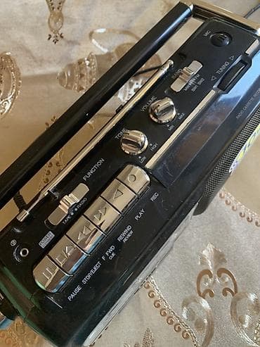 Бытовая техника: Кассетный Магнитофон Aiwa — 2