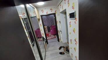 9 ci mikrorayon satilan evler: Bakı, 2 otaqlı, Köhnə tikili, m. Neftçilər, 60 kv. m — 6