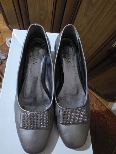 женские зимние ботинки на шнуровке: Размер: 40, цвет - Черный, Б/у — 6