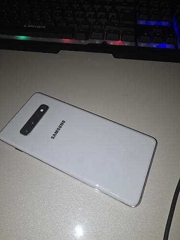 s10 tb: Samsung Galaxy S10 Plus, 1 TB, rəng - Ağ, Simsiz şarj — 3