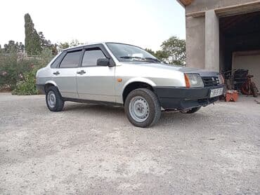 niva 4 qapi: VAZ (LADA) 21099: 1.6 l | 2003 il 265555 km Sedan — 1