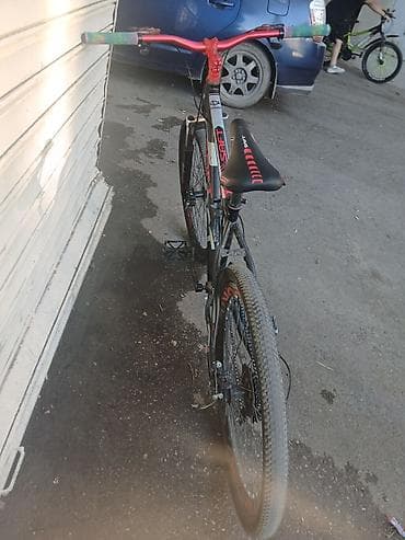velesiped: MTB velosiped – Saft markası, 29” təkərlər Xüsusiyyətlər: - Çərçivə — 4