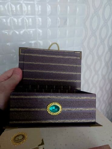 kişi ətiri narkotik: Avropanın ən gözəl delüks yağ ətirləri. Hədiyyəlik qutular — 15