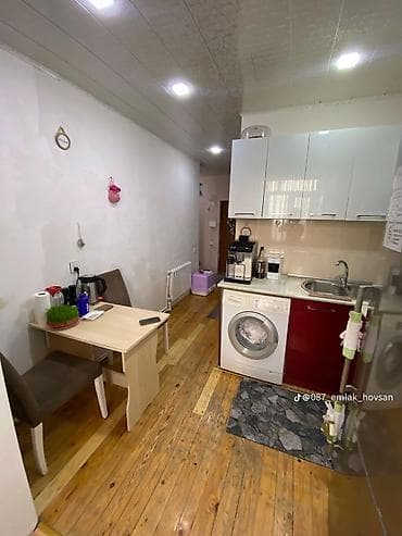 gozel baki mtk ev satilir: Hövşan qəsəbəsi. 9/9 mərtəbə, 2 otaqlı mənzil. Planlaşdırma: - Geniş — 3