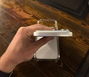 iphon: IPhone 17 Pro Max, 256 GB, Ağ, Zəmanət — 4