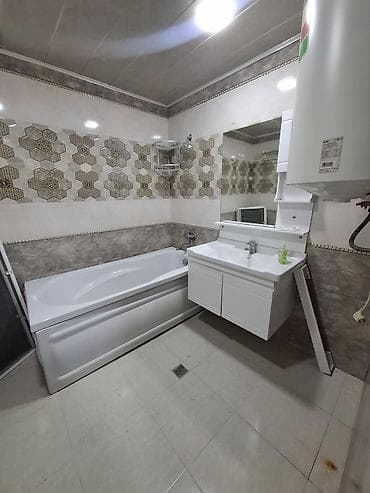 bayılda ev satılır: 3 otaqlı, 2500 kv. m, Yeni təmirli — 5