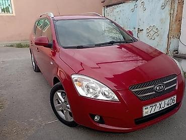 kia ceed qranat: Kia cee’d (hatchback), qırmızı rəng. - Sürətlər qutusu: mexaniki (5 — 9