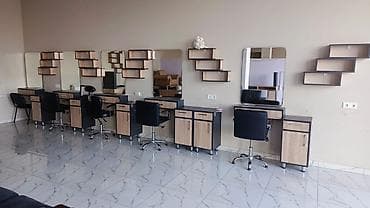 5 ədəddir az işlənib 3 dənə sadə fırlanan 1 gəlinbəzəməy ucun