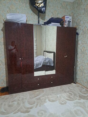 İşlənmiş, Açılan, 5 qapı Düz dolab, Şifonyer