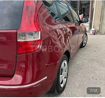 hunday i30: Hyundai i30 CW (universal) – bord rəngli, praktik və geniş ailə — 7