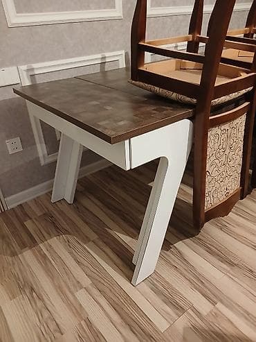 Yemək otağı üçün masa və vitrin dəsti - Üslub: müasir dizayn, ağ — 1