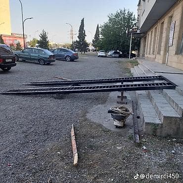 cipsi sekilleri: Məhsul: Avtomobil üçün metal pandus/cüt rels Təsvir: - Möhkəm — 2