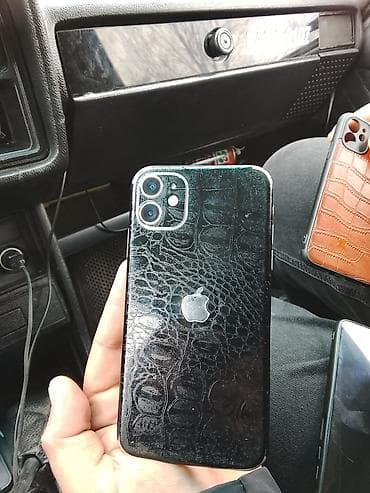 apple 13 pro max: IPhone 11, 64 GB, Qara, Face ID — 6