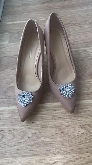 tufli: Zərif qadın tuflisi – New Look brendi - Rəng: pudra/çəhrayı-bej ton - — 1