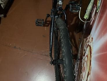 Şəhər velosipedləri: 26 lıq arxa topu daqilib 10 azn xerci var real aliciya endirim var — 2