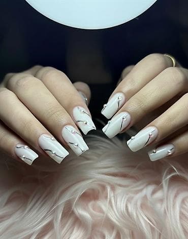 Sifarişlə əl işləri: Xidmət: Peşəkar manikür və dırnaq dizaynı Təsvir: - Klassik, fransız — 5