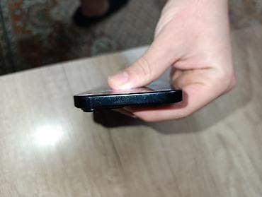 iphon: IPhone 15, 256 GB, Midnight, Simsiz şarj, Face ID — 6
