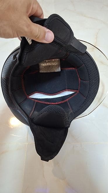 kompressor matoru: MT Helmets Street açıq tip motosiklet kaskı - Rəng: mat qara, qızılı — 2