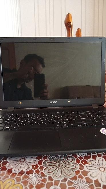 Acer noutbuk - Marka/model: Acer (15.6" ekran) - İstifadə sahələri