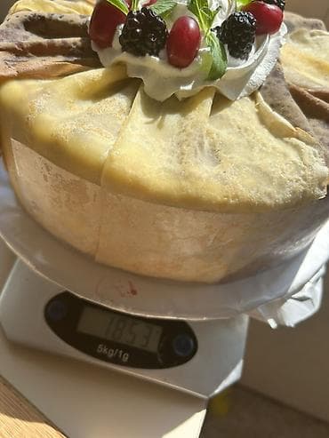 yeni il tortlari instagram: Blinçik Tortu – bənzərsiz təqdimat və dad - Quruluş: Nazik vanilli və — 4