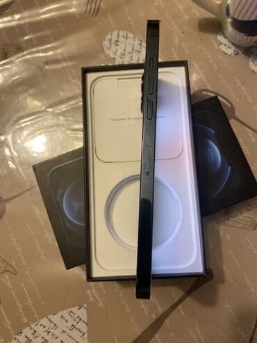 Hoffmann: IPhone 12 Pro, Qara, Face ID — 3