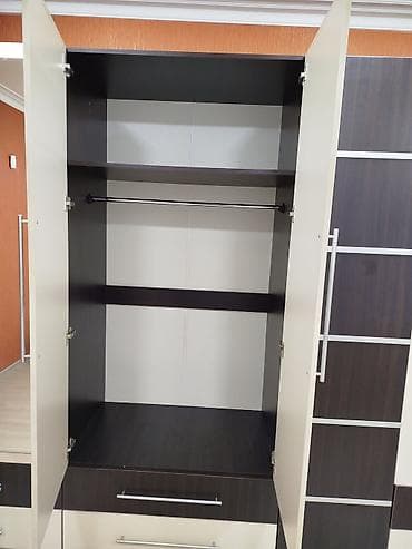 şkaf ucuz: İşlənmiş, 1 qapı, Siyirməli, Qəhvəyi, Digər material, Açılan, Düz dolab — 8