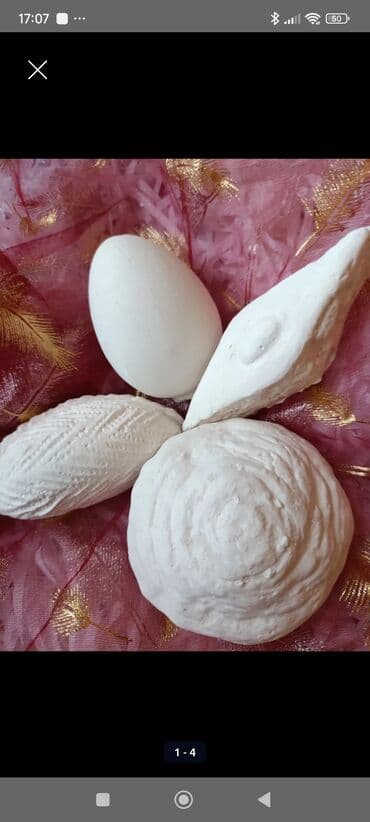 Fiqur, Gips, rəng - Ağ