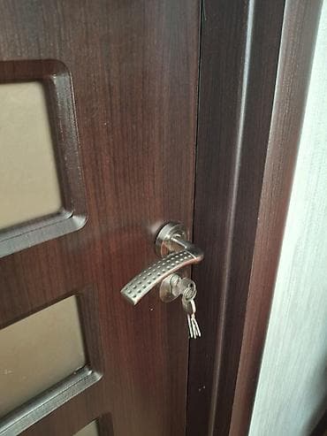 İşlənmiş Otaq qapısı 90x205 sm Zamok ilə, Ünvandan götürmə — 4