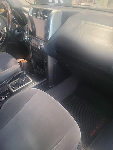 Toyota Land Cruiser Prado: 2.7 l | 2010 il Ofrouder/SUV — 4