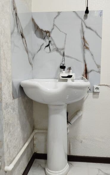 Unitaz baçokları: Salon üçün moyka — 1