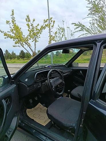 maşin vaz: ! ! !Real alıcıynan danışmaq olar ! ! ! Model: Lada Samara sedan — 5