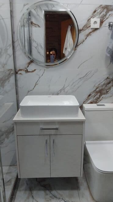 əcəmidə 3 otaqlı evlər: 20 ci sahə dairəsində 3 otaqlı mənzil satılır yola yaxın və çox rahat — 9