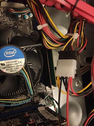 Monitorlar: Xüsusiyyətləri: Ana plata-Asrock H61M-VG3 DDR3 Processor-Intel Core i3 — 8