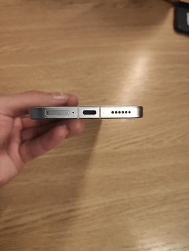 poco f6 azerbaycan: Poco F7, 512 GB, rəng - Gümüşü, Sensor — 8