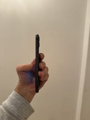 Powerbanklar: IPhone 11, 128 GB, Jet Black — 2