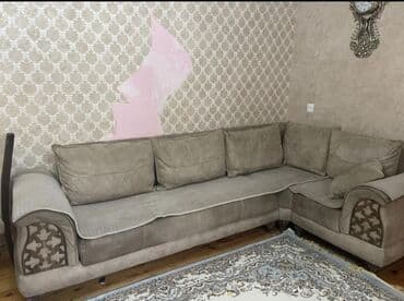 i̇şlənmiş divanlar: Divan, İşlənmiş — 1