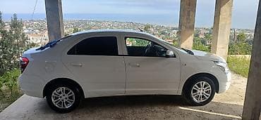 kreditle generator satisi: Chevrolet Cobalt sedan - Kuzov: ağ rəng, 4 qapı, tünd şüşələr - — 4