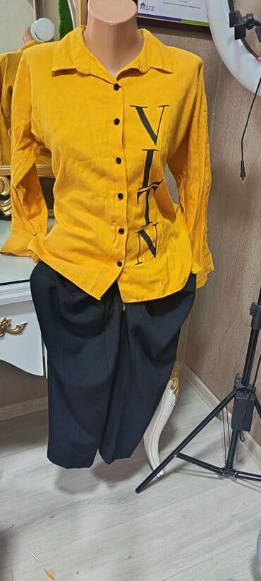 sifon koynekler: Zərif ziyafət geyimləri dəsti 1) Yaşıl maxi don - Dərin V-yaxa, ön — 17